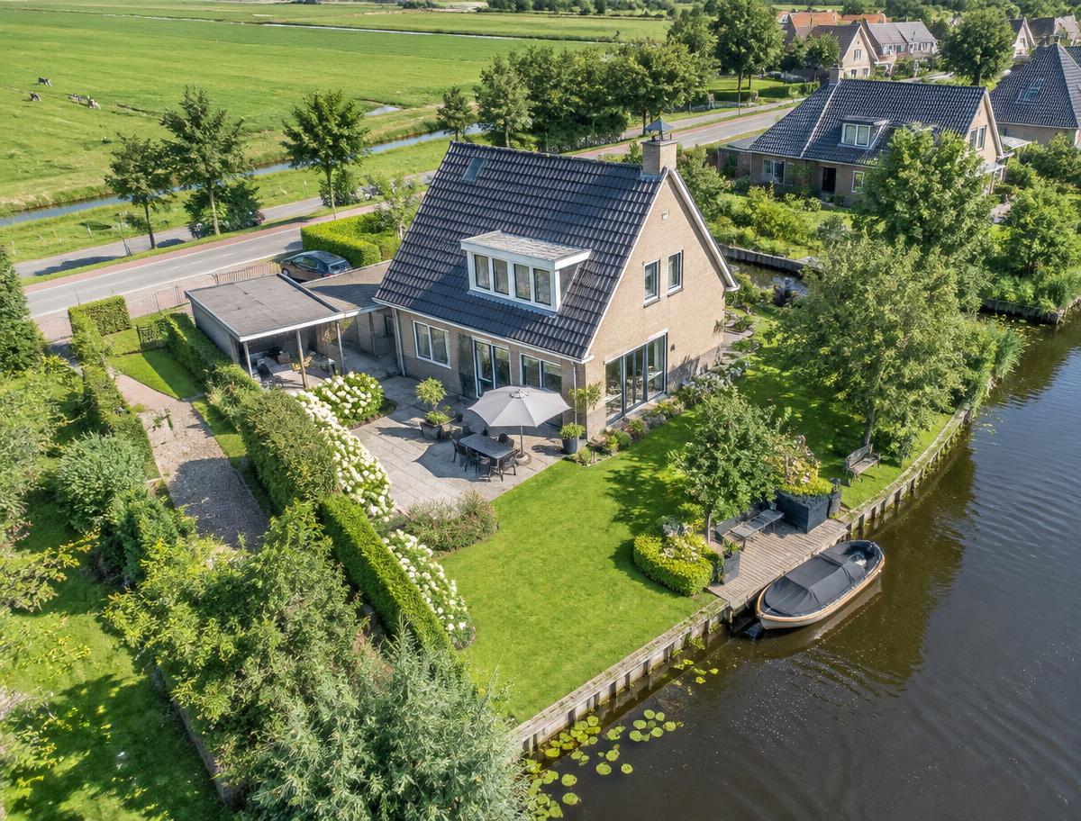 Vrijstaande villa door ProPix